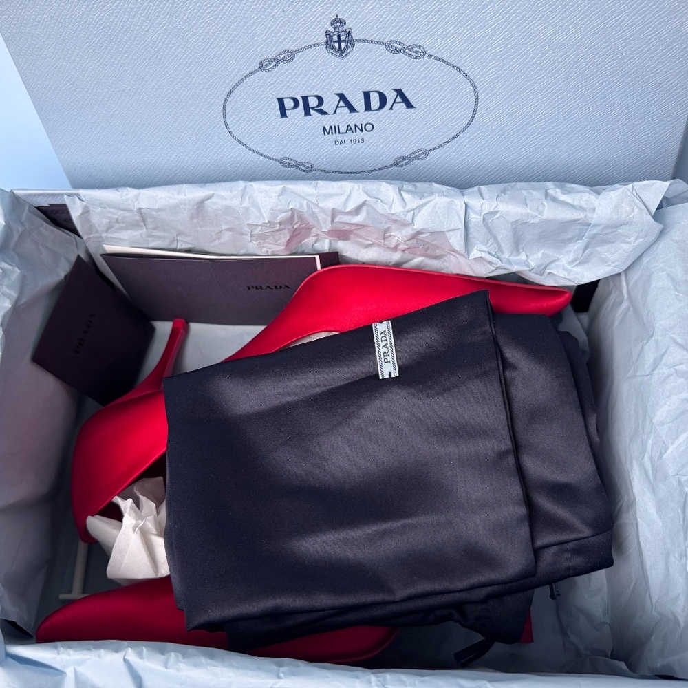 New Authentic PRADA Red Silk Pumps - Size US 7/EU 37 - Luxe Design - Orig box + - Picture 14 of 16